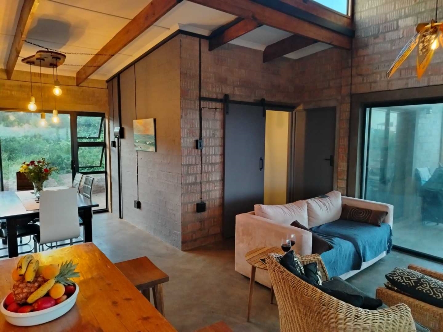 2 Bedroom Property for Sale in Cannon Rocks Eastern Cape